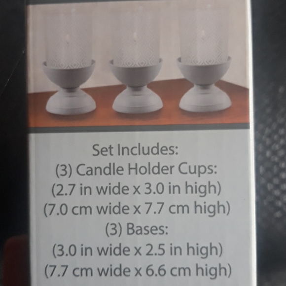 6 Piece SYNTHETIC CANDLE SET - Picture 3 of 3